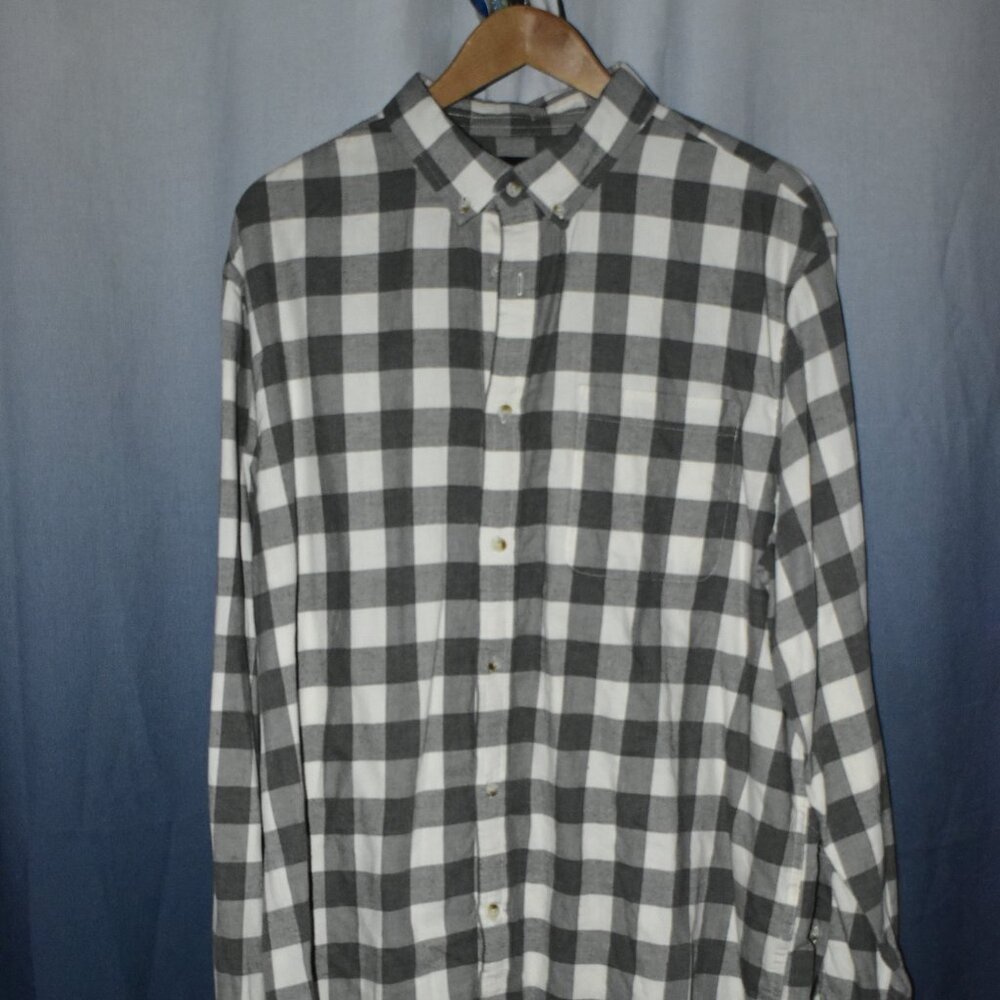 Banana Republic Button Down